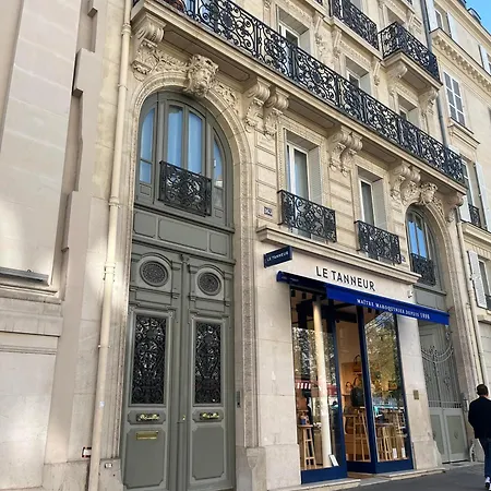 Arc De Triomphe Apartment *